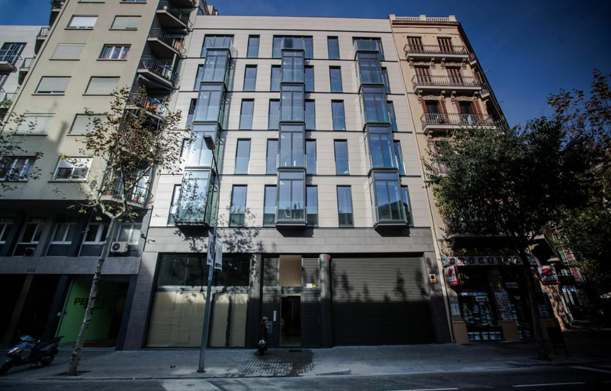 Cosmo Apartments Consell De Cent - Plaza Universitat Barcelona Kültér fotó